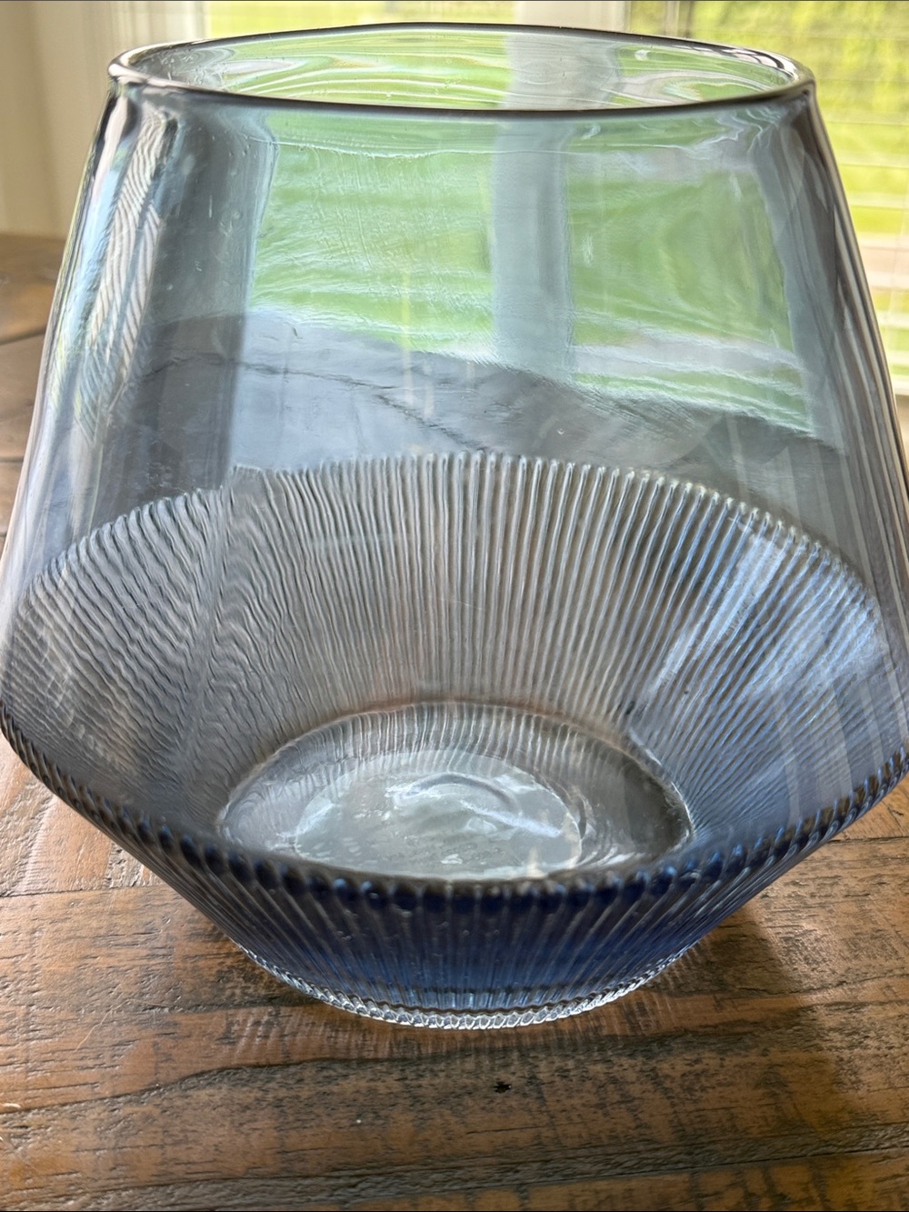 Threshold Tinted Ribbed Glass size medium - Picture 2 of 2